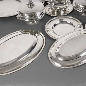 J.PIAULT & R. LINZELER - Rare Silver Plateware 10 Shaped Pieces Late 19th Century