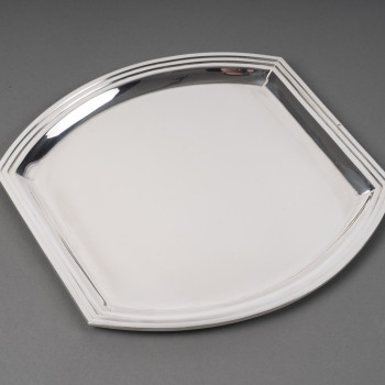 RAVINET D'ENFERT - Square dish in solid silver, Art Deco period