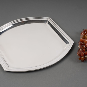 RAVINET D'ENFERT - Square dish in solid silver, Art Deco period