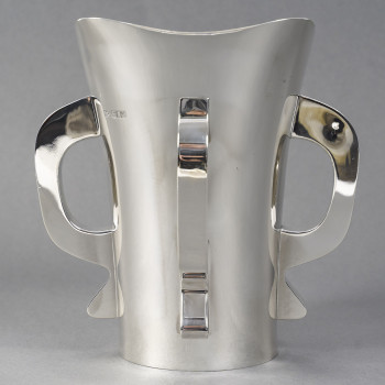 Goldsmith G & S. Ltd - MODERNIST SOLID SILVER VASE LONDON 1916