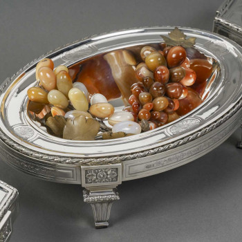 BOIN TABURET – THREE-PART TABLE CENTERPIECE SOLID SILVER LATE 19TH CENTURY