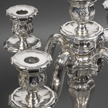 Orfèvre TETARD – Paire de Candélabres 5 lumières en argent massif XXe