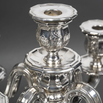 Orfèvre TETARD – Paire de Candélabres 5 lumières en argent massif XXe