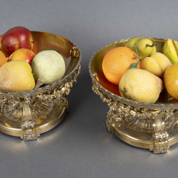 Bointaburet – Pair of silver-gilt cups - 19th century