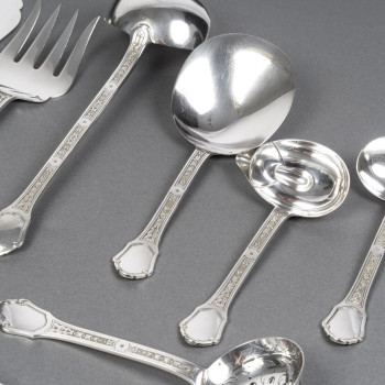 Solid silver cutlery set 187 pieces “Versailles” model by TETARD Frères.