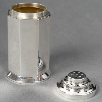 OLIER & CARON..Sterling Silver Shaker ARTDECO Period 1930